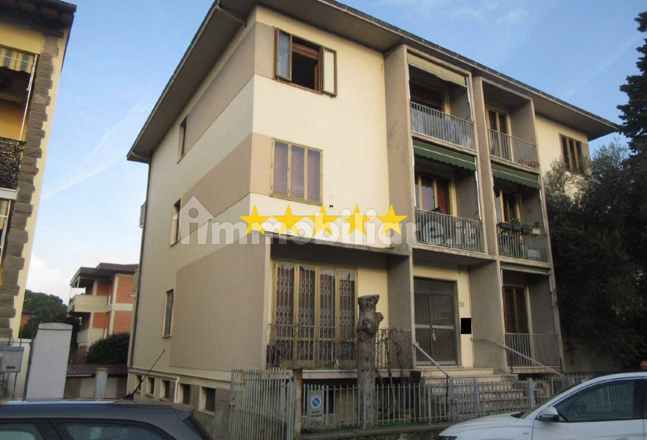 3 chambres Appartement à Florence, Italy No. 377501