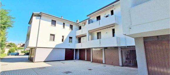 3 bedrooms Apartment in Barlassina, Italy No. 362193 15