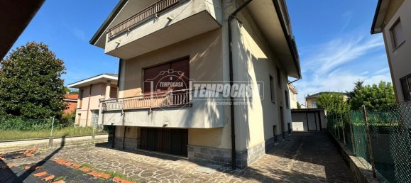 Casa de 3 divisões em Lentate sul Seveso, Italy N.º 258169 27