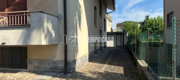 Casa de 3 divisões em Lentate sul Seveso, Italy N.º 258169 9