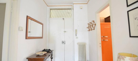 7 rooms Apartment in Macerata, Italy No. 35086 6