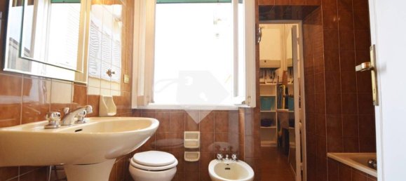 7 rooms Apartment in Macerata, Italy No. 35086 14