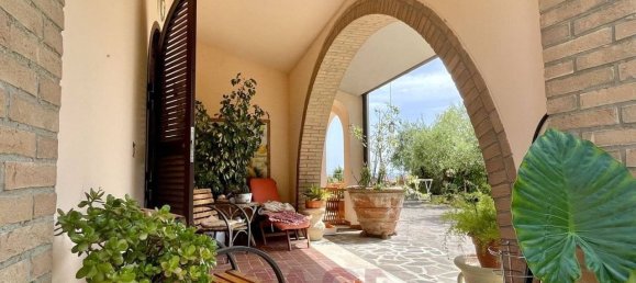 4 bedrooms Villa in Chianni, Italy No. 235268 31