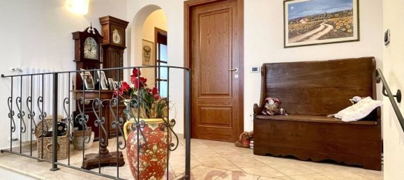 4 bedrooms Villa in Chianni, Italy No. 235268 12