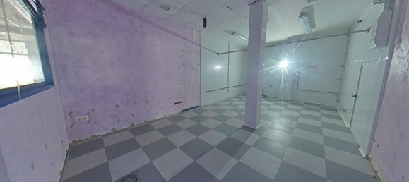 317m² Commercial property in Madrid, Spain No. 152491 29