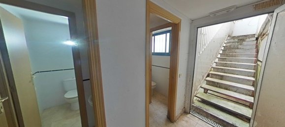 317m² Commercial property in Madrid, Spain No. 152491 37