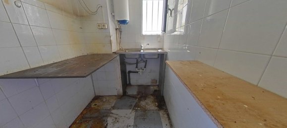 317m² Commercial property in Madrid, Spain No. 152491 46