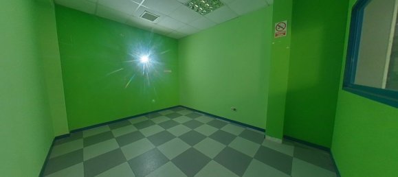 317m² Commercial property in Madrid, Spain No. 152491 33