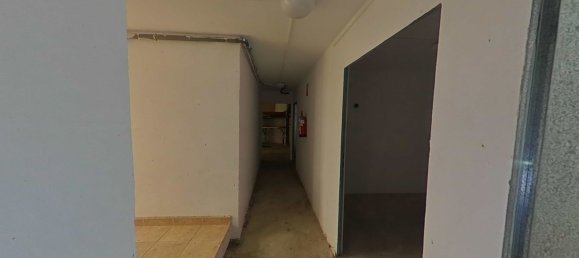 317m² Commercial property in Madrid, Spain No. 152491 38