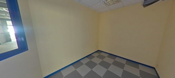 317m² Commercial property in Madrid, Spain No. 152491 14