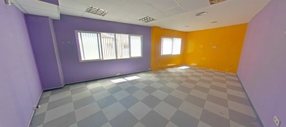 317m² Commercial property in Madrid, Spain No. 152491 16