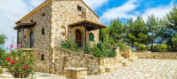 18 bedrooms Villa in Zakynthos, Greece No. 8601 3