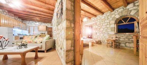 18 bedrooms Villa in Zakynthos, Greece No. 8601 13