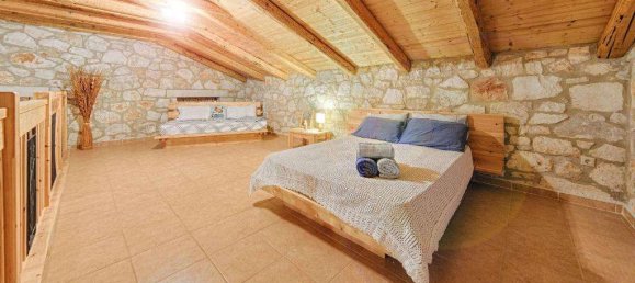 18 bedrooms Villa in Zakynthos, Greece No. 8601 11