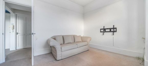 1 bedroom Apartment in Beckenham, United Kingdom No. 14465 9