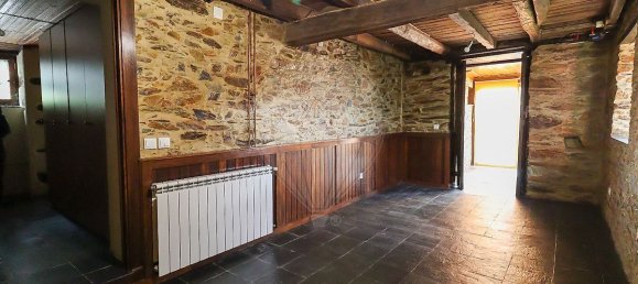 3 bedrooms House in Gois, Portugal No. 162868 2