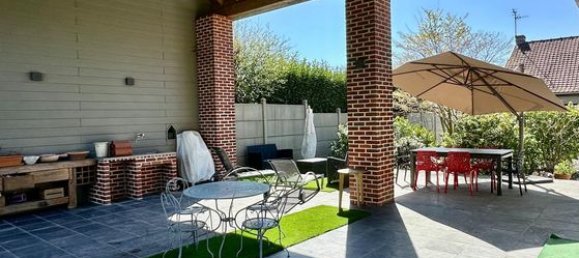 5 bedrooms House in Landas, France No. 277038 6