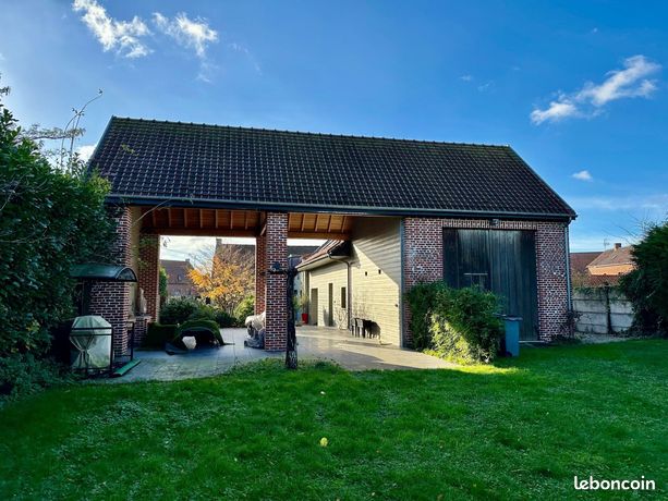 5 bedrooms House in Landas, France No. 277038