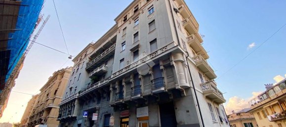 3 bedrooms Apartment in Genoa, Italy No. 117476 17
