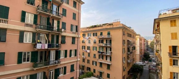 3 bedrooms Apartment in Genoa, Italy No. 117476 9
