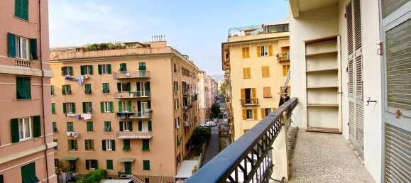 3 bedrooms Apartment in Genoa, Italy No. 117476 8