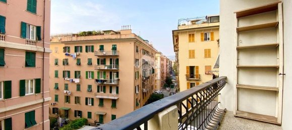 3 bedrooms Apartment in Genoa, Italy No. 117476 11