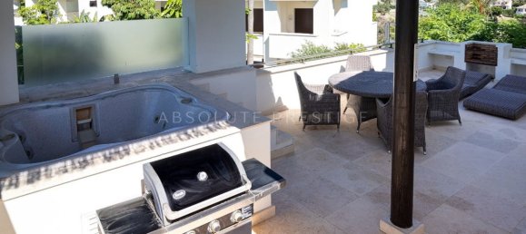 3 bedrooms Penthouse in El Paraiso, Spain No. 99697 28