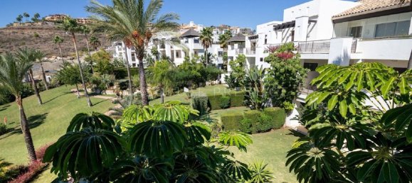 3 bedrooms Penthouse in El Paraiso, Spain No. 99697 37