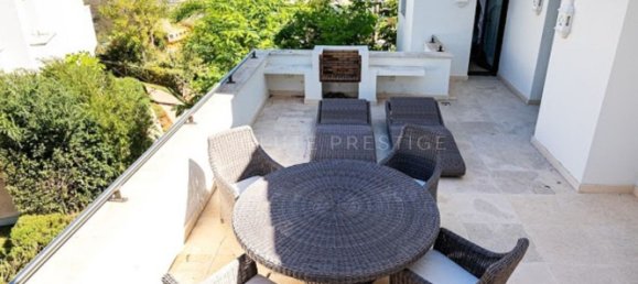 3 bedrooms Penthouse in El Paraiso, Spain No. 99697 32