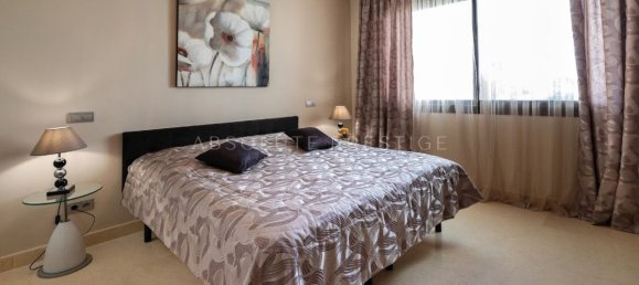 3 bedrooms Penthouse in El Paraiso, Spain No. 99697 15