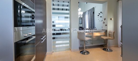 3 bedrooms Penthouse in El Paraiso, Spain No. 99697 5