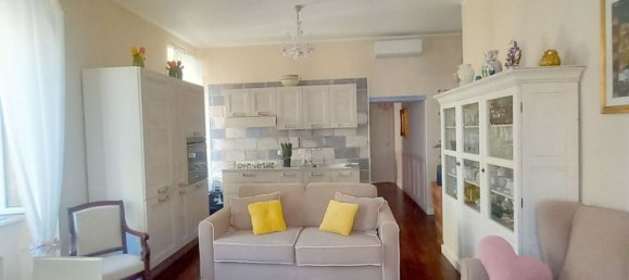 Квартира с 3 спальнями в Дженцано ди Рома, Италия № 348488 5