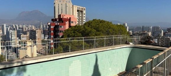 Вилла с 13 спальнями в Бенидорм, Испания № 190493 34