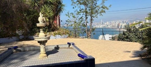 Вилла с 13 спальнями в Бенидорм, Испания № 190493 32