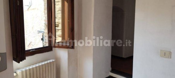 Дом с 2 спальнями в Пьетрабруна, Италия № 107773 8