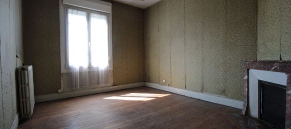 Casa de 3 dormitorios en Compiegne, France No. 55227 14