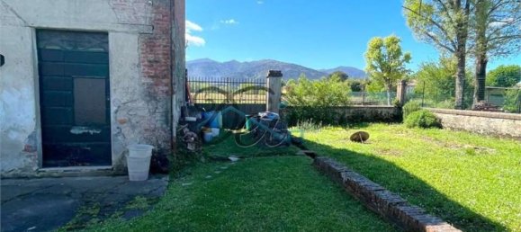 Villa de 11 divisões em Capannori, Italy N.º 184613 42