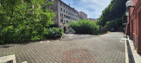 1غرفة مرآب في Genoa, Italy رقم 120368 4