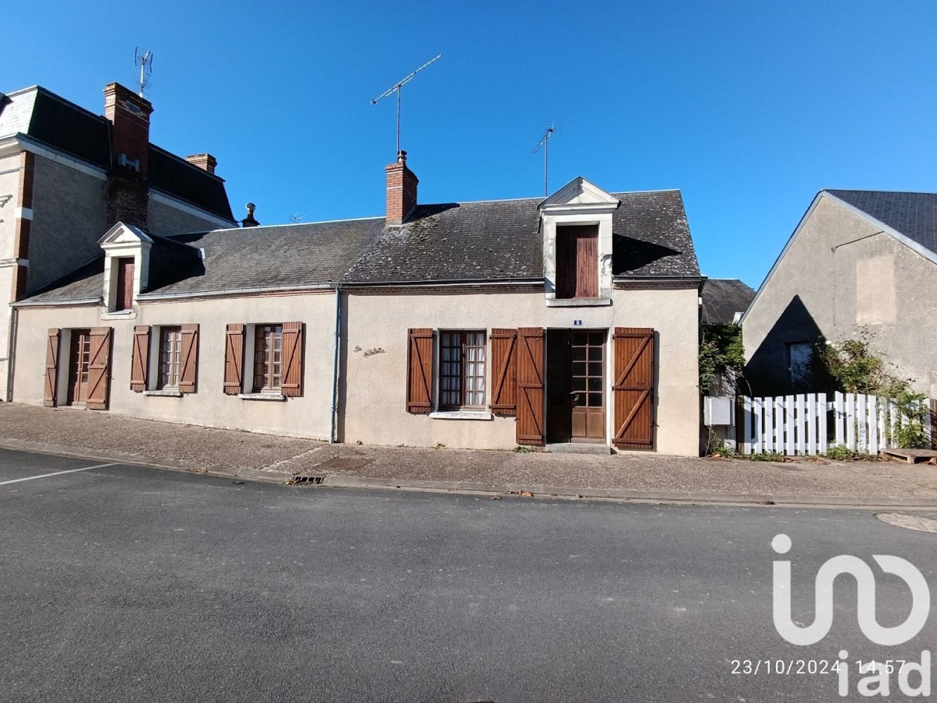 4 rooms House in Poulaines, France No. 218206