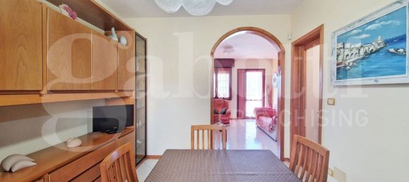 5 rooms House in Malalbergo, Italy No. 56734 8