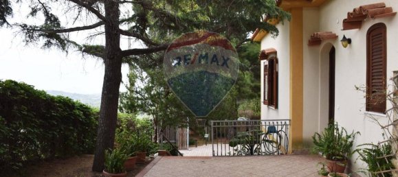 Вилла с 3 комнатами в Мизильмери, Италия № 171637 22