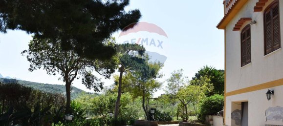 Вилла с 3 комнатами в Мизильмери, Италия № 171637 8