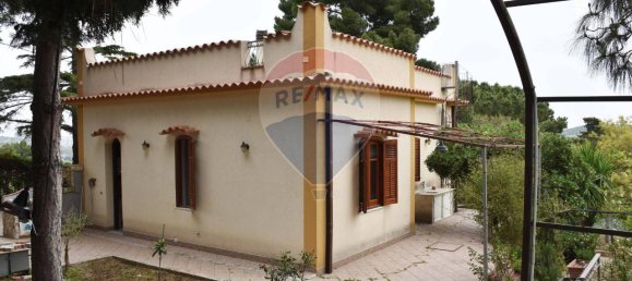 Вилла с 3 комнатами в Мизильмери, Италия № 171637 11