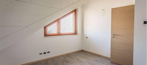 4-Zimmer Wohnung in Inzago, Italy, Nr. 43518 22