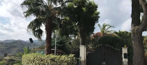 10 غرف نوم فيلا في Grotteria, Italy رقم 13540 6