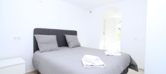 4 bedrooms Townhouse in Marbella, Spain No. 144705 11