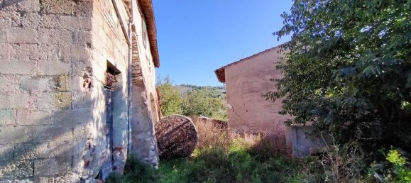 6 Schlafzimmer Haus in Terni, Italy, Nr. 316882 5