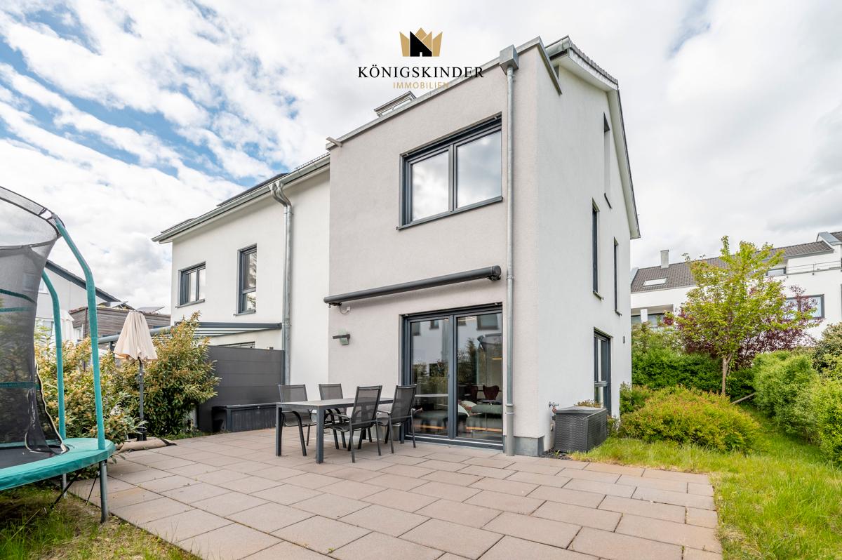 Moradia em banda de 5 divisões em Stuttgart, Germany N.º 27849