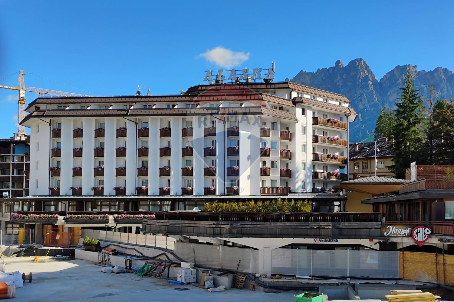 3-Zimmer Wohnung in Cortina d'Ampezzo, Italy, Nr. 298770