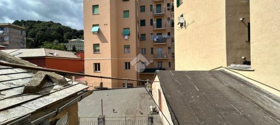 2 rooms Apartment in Genoa, Italy No. 102820 3